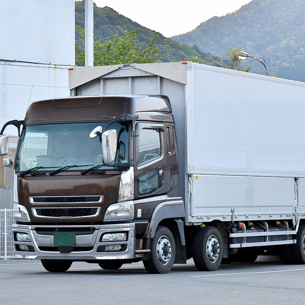 大型トラック